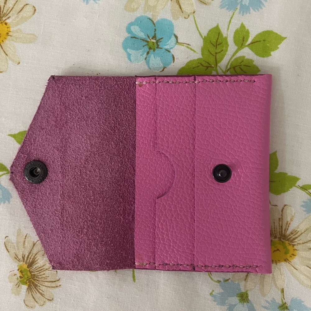 Handmade Genuine Leather Wallet - Picture 2 of 5